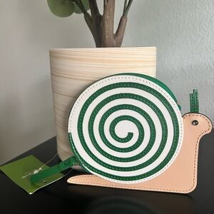 Kate Spade turn over a new leaf snail coin purse - Brand New with tags